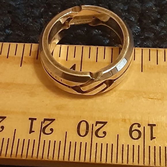 Gucci Silver Ring Authentic - Picture 6 of 7